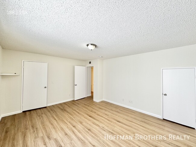 Building Photo - 5233 Cartwright Ave