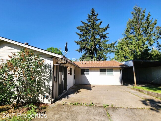 Building Photo - 3 br, 2 bath House - 3029 SE Swain Ave