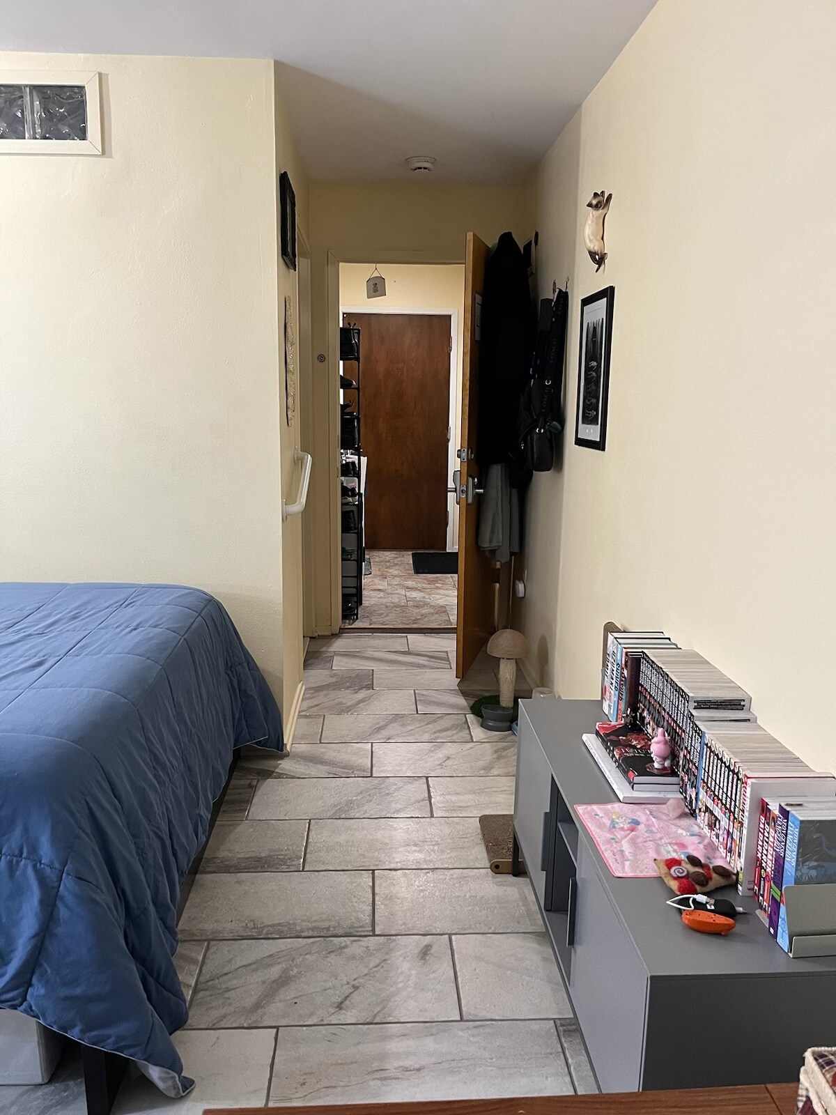 Building Photo - 921 E Huron St