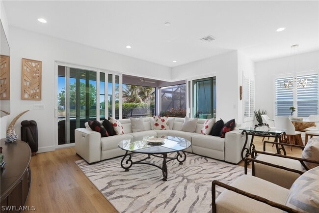 Building Photo - 11479 Coronado Wy