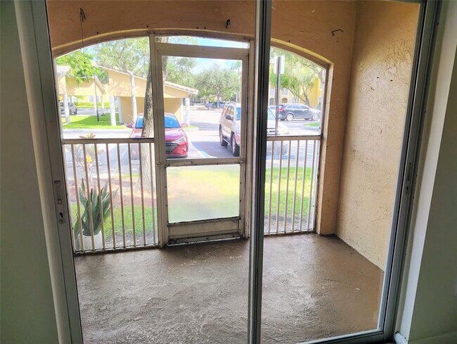 Building Photo - 5590 NW 61st St