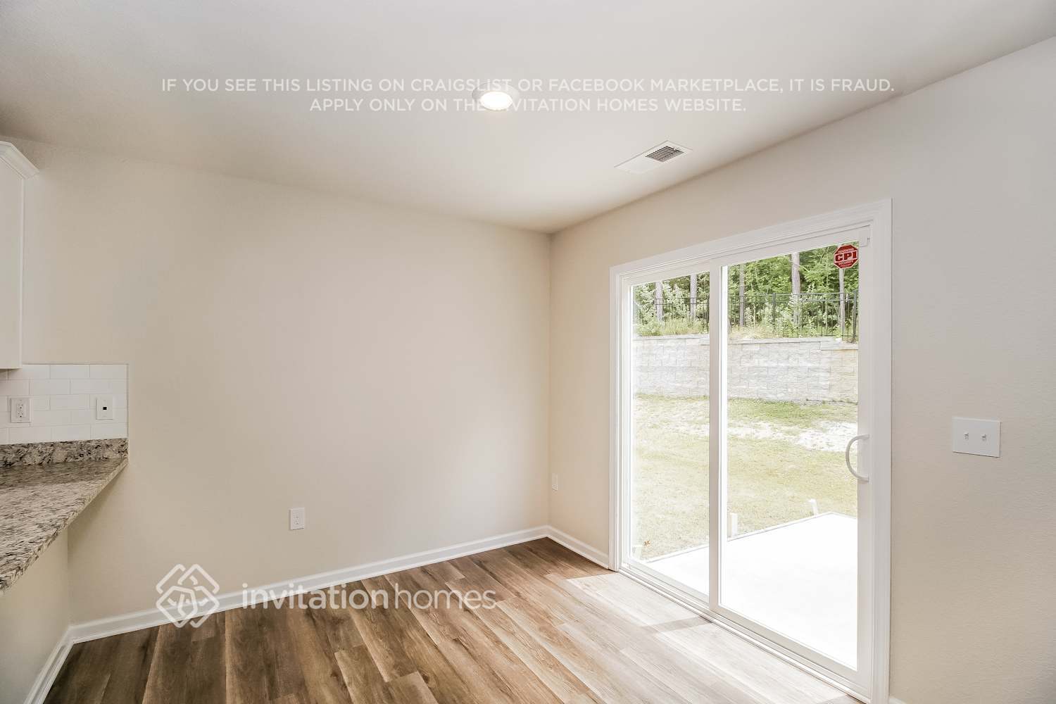 Building Photo - 561 Hawley St