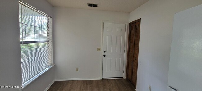 Building Photo - 7625 Jeremy David Ln