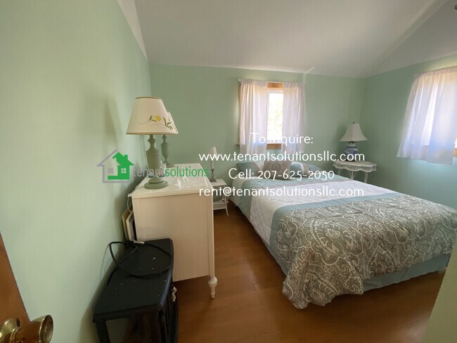 Building Photo - 19 Navy St