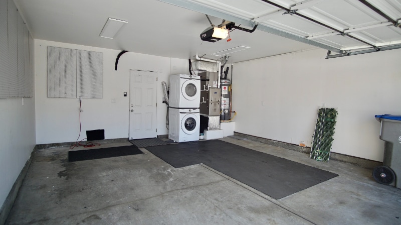 Building Photo - 263 Truckee Ln