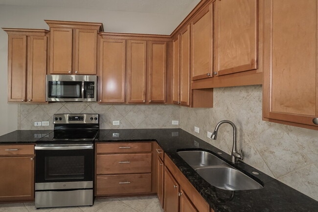 Building Photo - 20762 Rainmead Dr