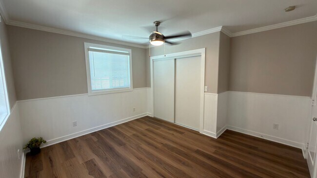 Building Photo - **BEAUTIFUL FOUR BED TWO BATH HOME IN DUARTE **