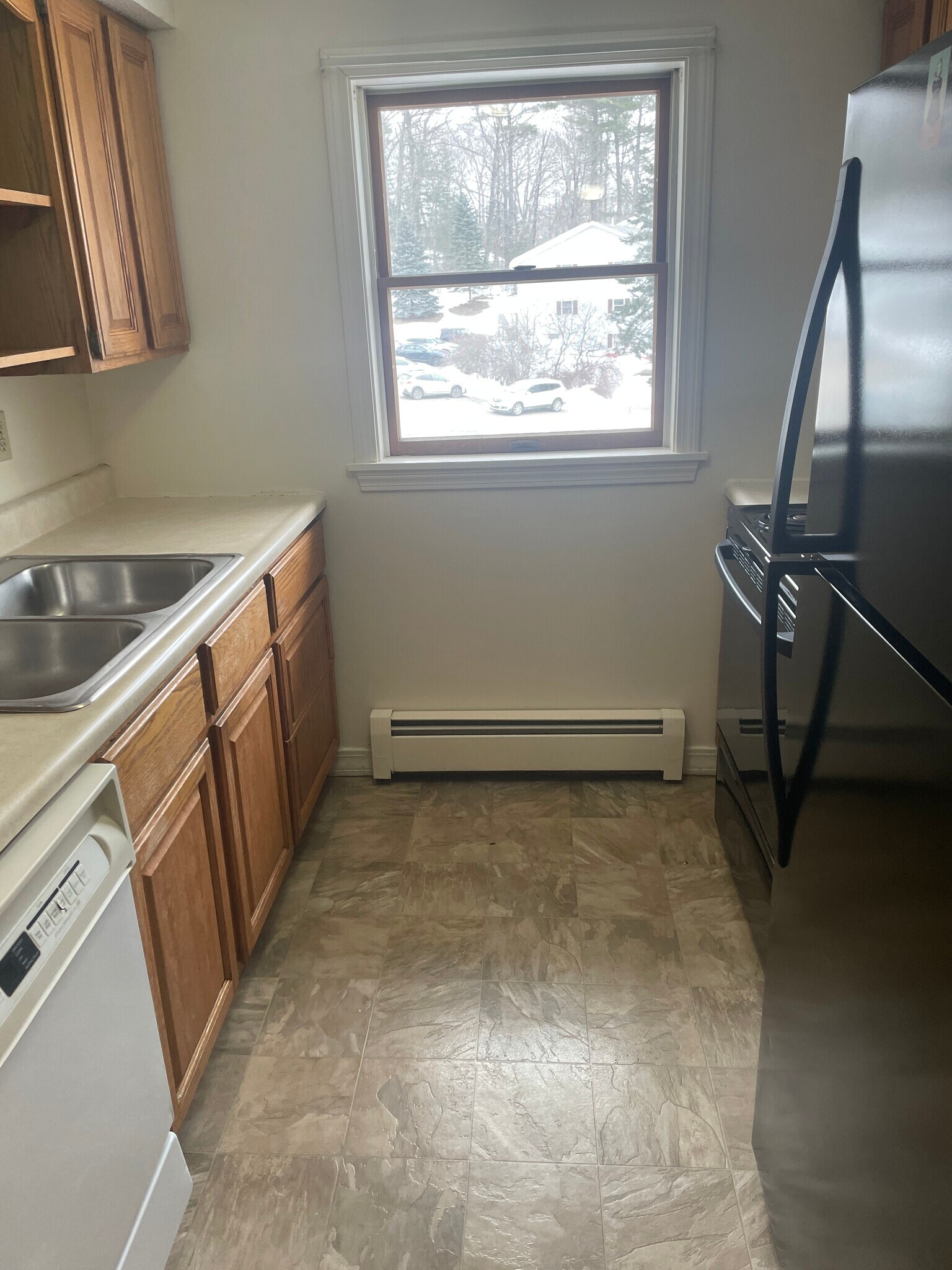 Building Photo - 820 State St