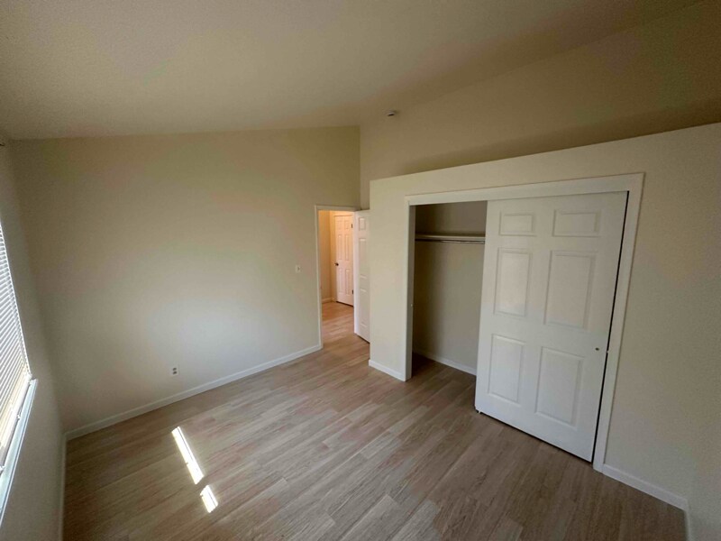 Building Photo - 5384 S Prescott St