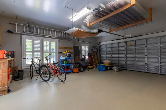 Building Photo - 133 Old Augusta Dr