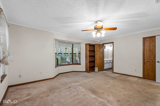 Building Photo - Home For Rent in Benton!