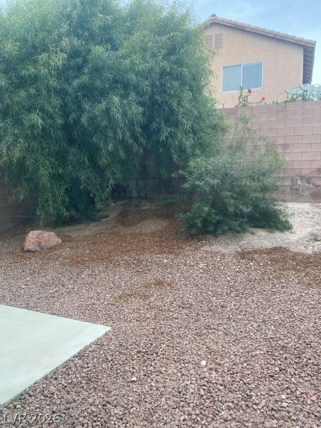 Building Photo - 11056 Piedmont Valley Ave