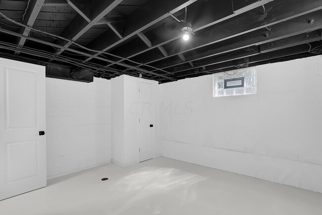 Building Photo - 1466 Elmwood Ave