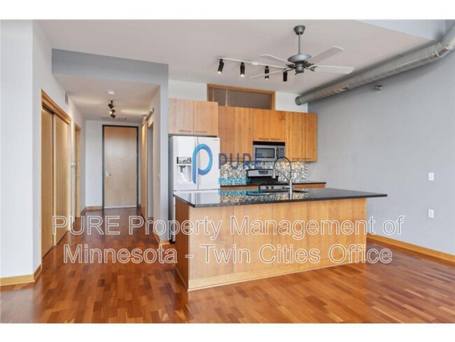 Building Photo - 1211 Lagoon Ave