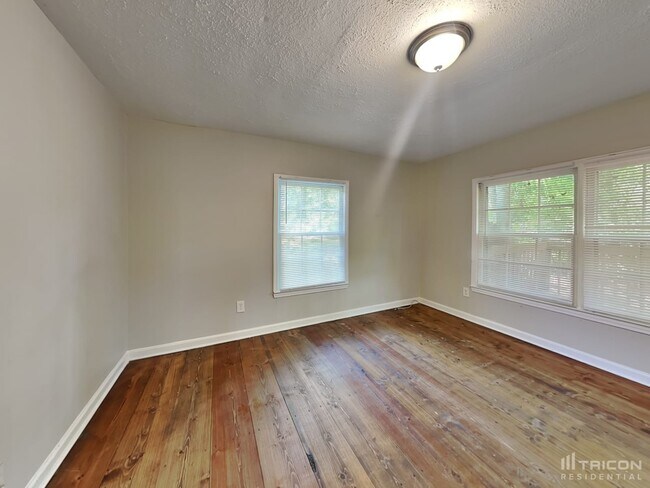 Building Photo - 3434 Broxton Mill Way Snellville GA