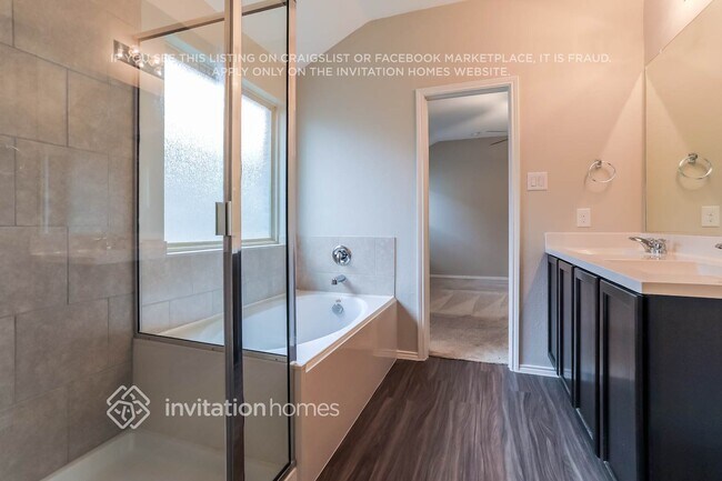 Building Photo - 441 Pollyann Trl