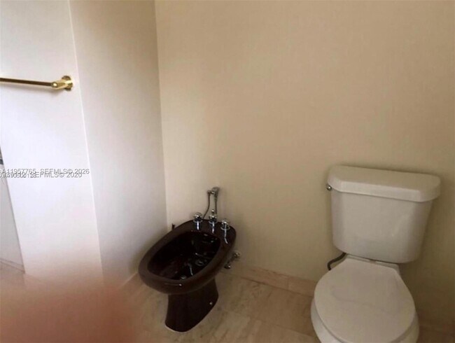 Building Photo - 3089 NE 183rd Ln