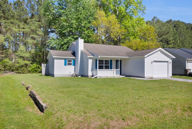 Building Photo - 334 Palamino Trail