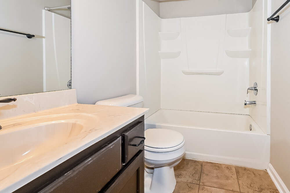 Building Photo - 663 Buttermilk Dr