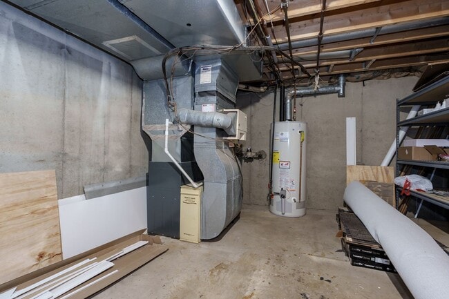 Building Photo - 4 Bedroom Home in Richland