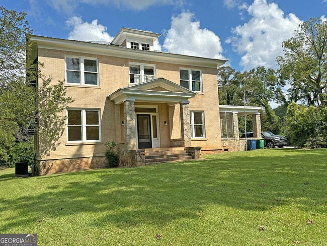 Building Photo - 1010 Oglethorpe Ave