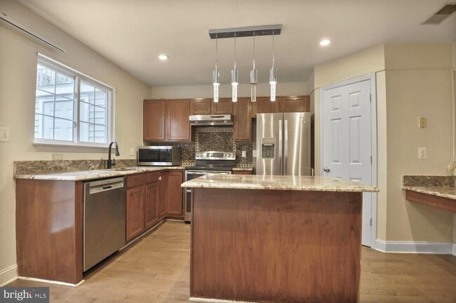Building Photo - 13115 Quail Creek Ln