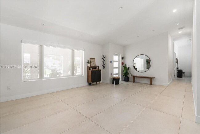 Building Photo - 7705 SW 171st Terrace