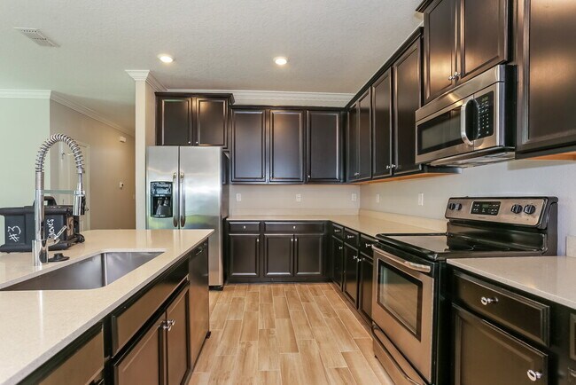 Building Photo - 7260 Blairton Way