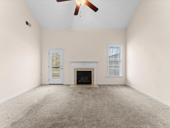 Building Photo - 709 Abbey Village Cir