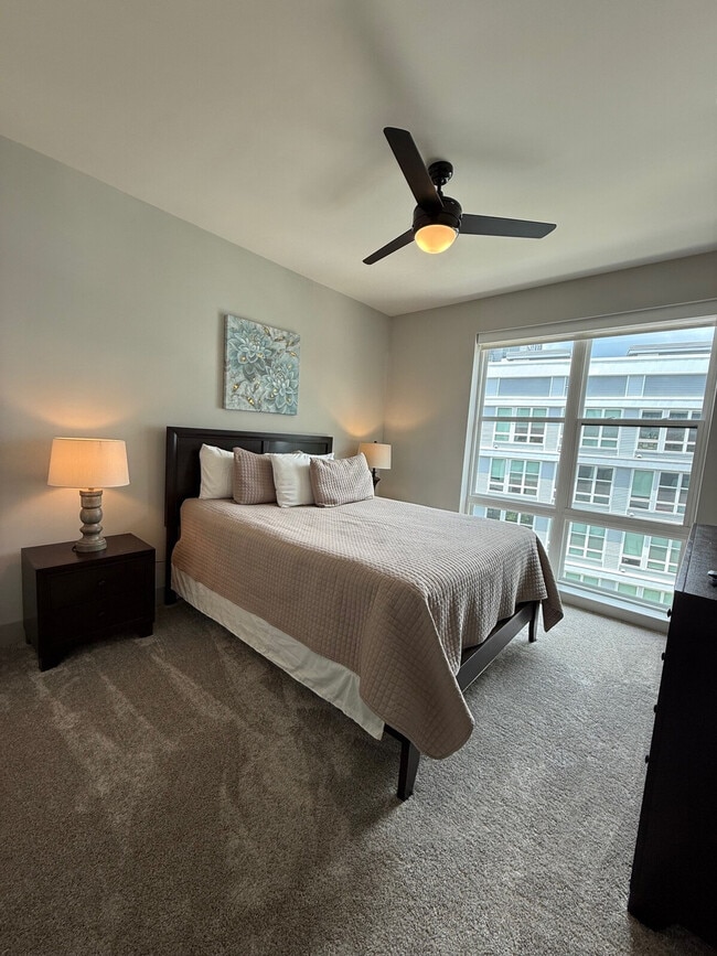 Building Photo - 3699 Lenox Rd NE