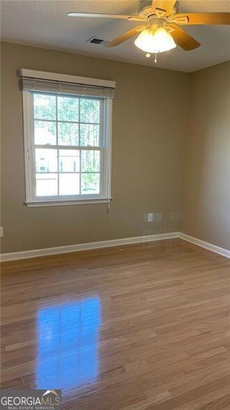 Building Photo - 416 Carmain Ln