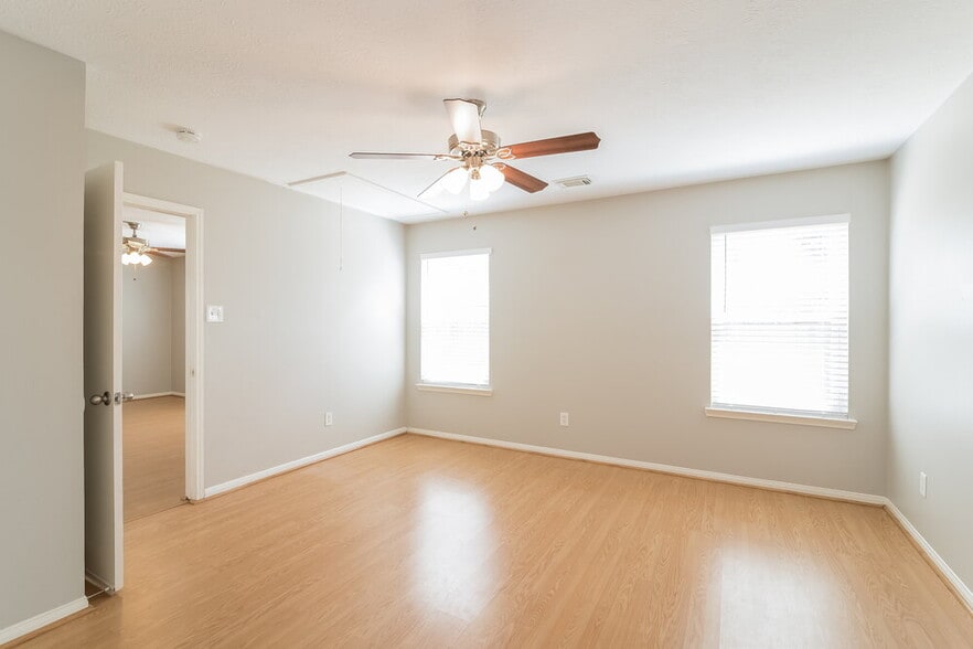 Building Photo - 12231 Innisfall Cir