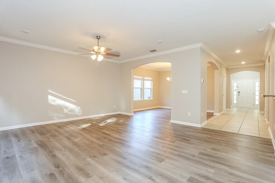 Building Photo - 15928 Baxter Creek Dr