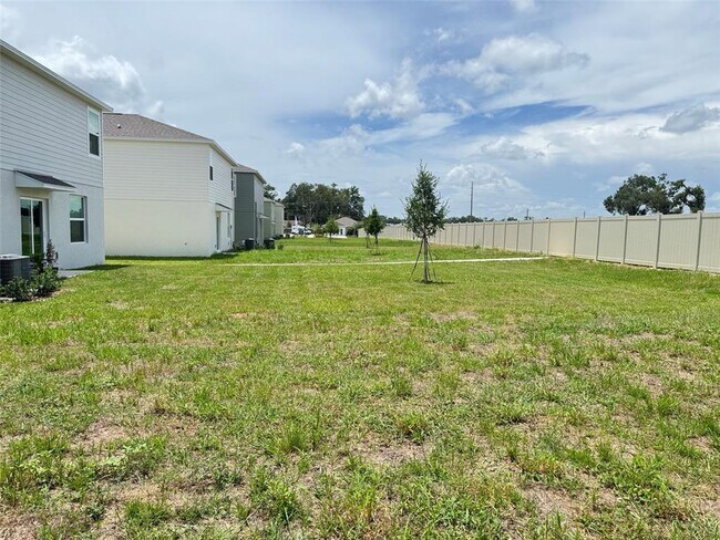 Building Photo - 11877 Noble Chase Path