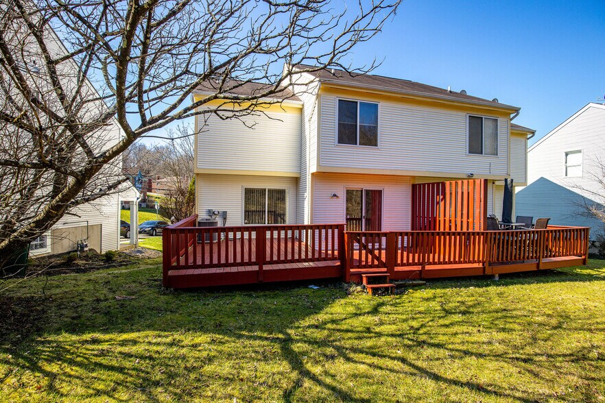 Building Photo - 76 Glenwood Ave