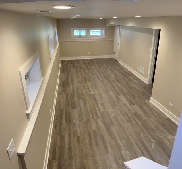 Building Photo - 3348 W Warner Ave