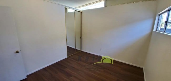 Building Photo - 941 Cuyamaca Ave