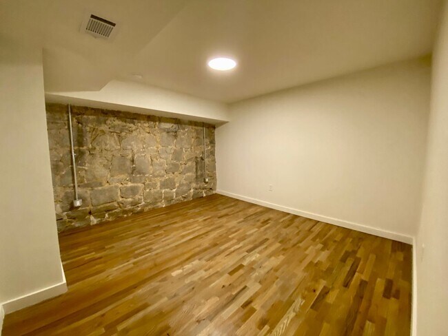 Building Photo - Brand New Luxury Apartments Steps from Beltline