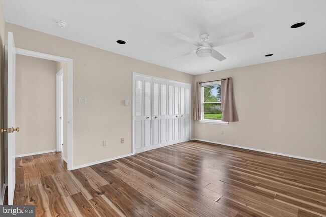 Building Photo - 4214 Penner Ln