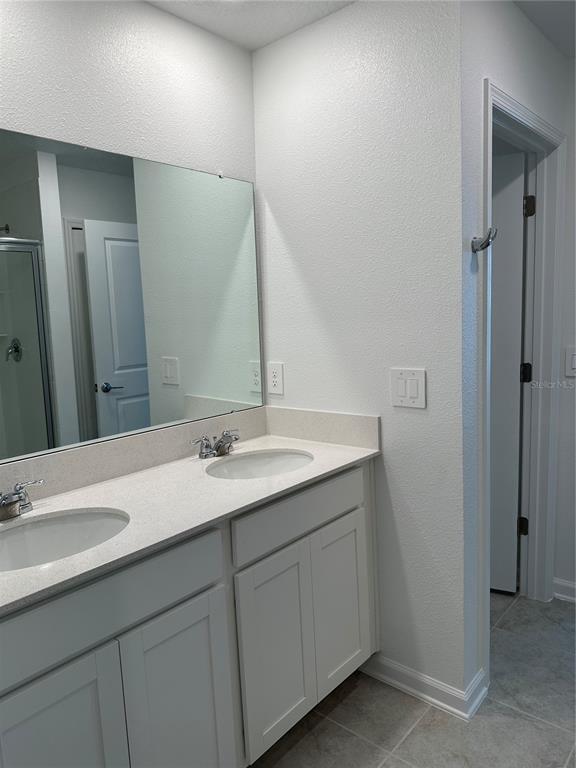 Building Photo - 26277 Feathergrass Cir