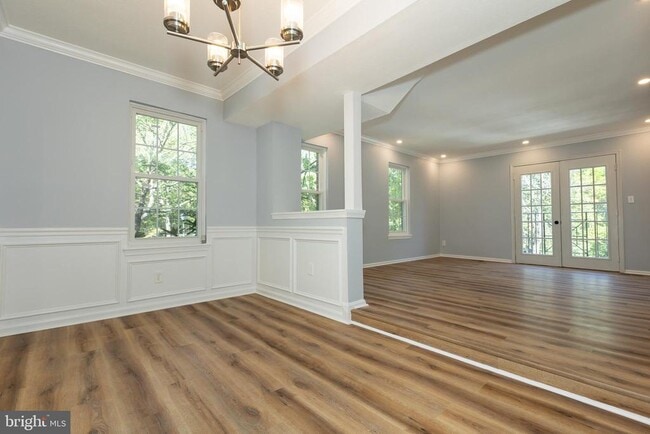 Building Photo - 13640 Deerwater Dr