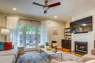 Building Photo - 5859 Frankford Rd