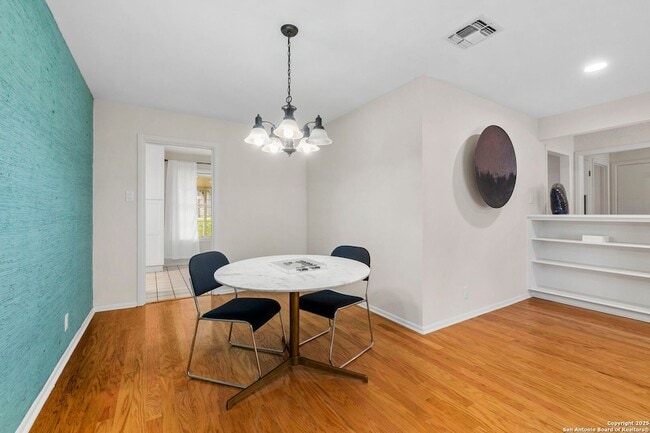 Building Photo - 3646 Igo St