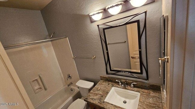 Building Photo - 2232 E Constance Wy