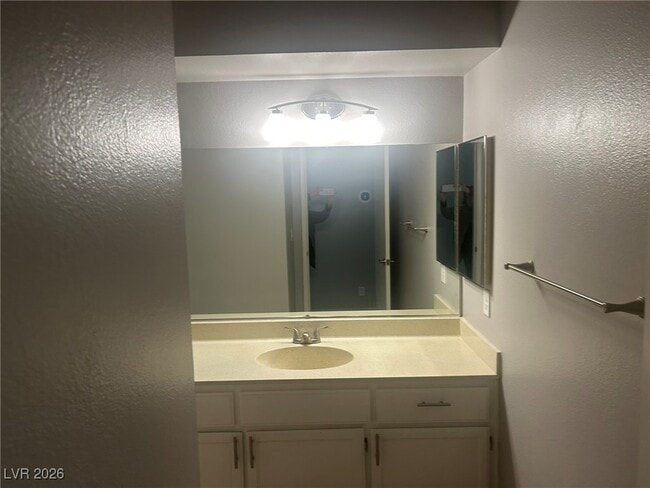 Building Photo - 948 Chaps Cir