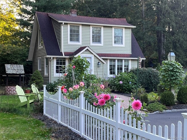 Building Photo - 17 Washington Ave