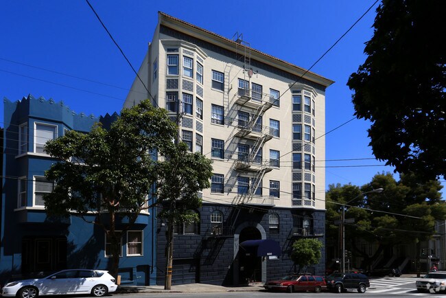 Building Photo - 600 Fell St