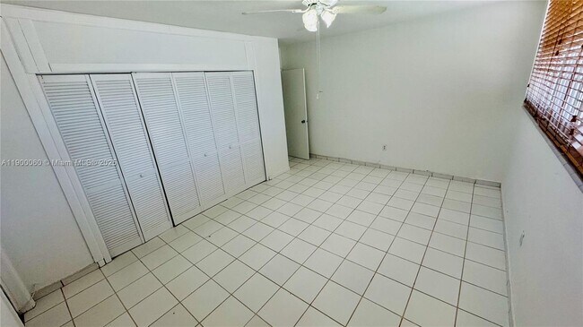 Building Photo - 8000 Tatum Waterway Dr
