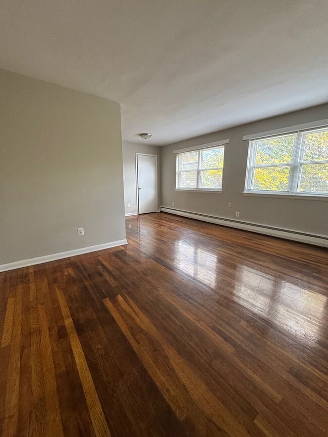 Building Photo - 4811 Minnesota Ave NE