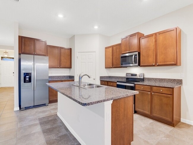 Building Photo - 6780 Canterbridge Dr